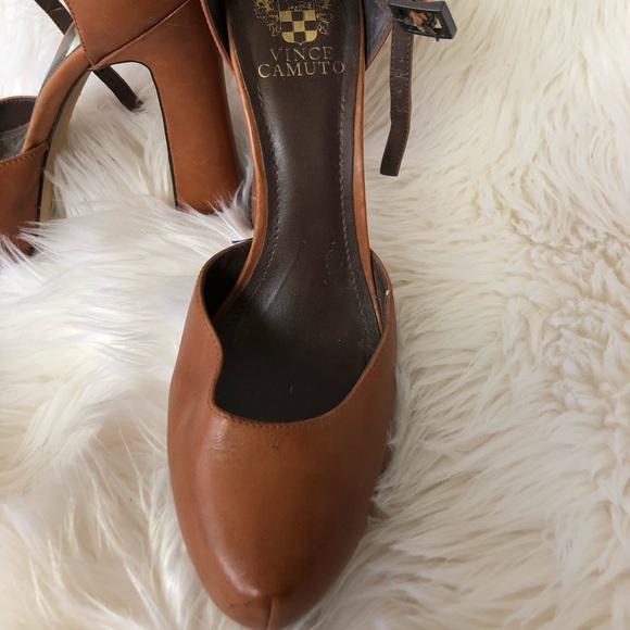 Vince Camuto Light Brown Mary Jane Pump Size 9.5 - Picture 2 of 6